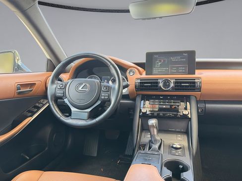 Used 2023 Lexus IS 300 w/ Comfort Package RWD image 19