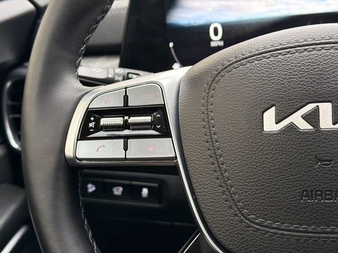 Used 2025 Kia Telluride SX Prestige image 23