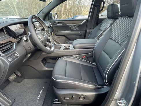 New 2026 GMC Acadia Denali w/ Super Cruise Package image 15