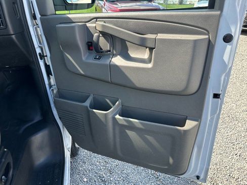 Used 2023 GMC Savana 2500 w/ Driver Convenience Package RWD image 27