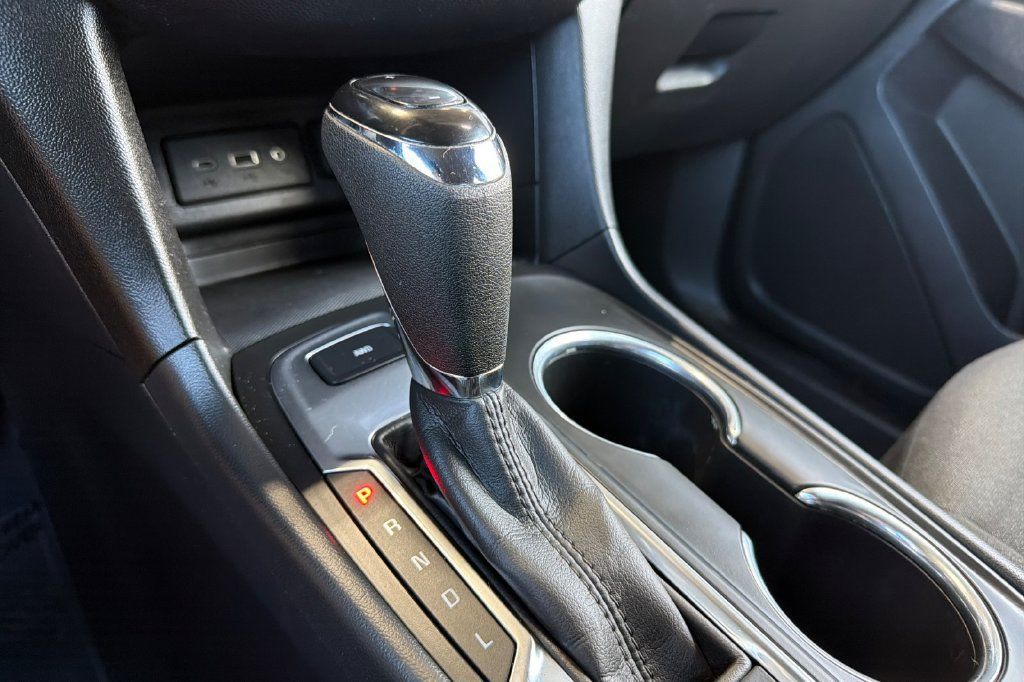 Used 2020 Chevrolet Equinox LT AWD/4WD image 19
