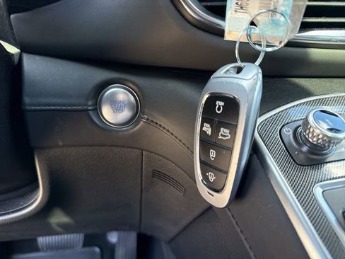 Used 2023 Hyundai Santa Fe SEL w/ Premium Package image 39