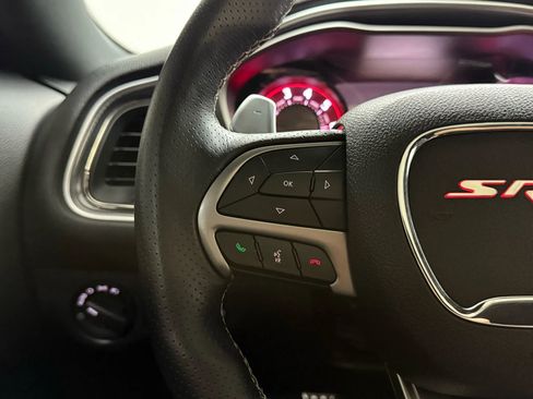 Used 2019 Dodge Challenger SRT Hellcat Redeye image 23
