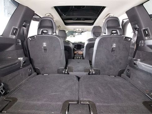 Certified 2023 Volvo XC90 B5 Plus w/ Protection Package Premier AWD/4WD image 27