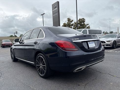 Used 2021 Mercedes-Benz C 300 Sedan image 9