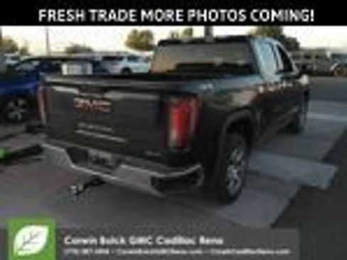 Used 2025 GMC Sierra 1500 SLT AWD/4WD image 5