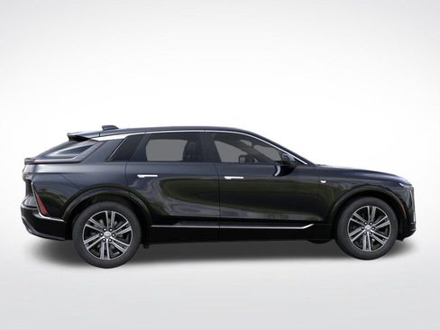 New 2026 Cadillac Lyriq Luxury RWD image 5
