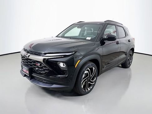 New 2026 Chevrolet TrailBlazer RS w/ Convenience Package FWD image 3