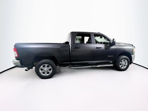 Used 2024 RAM 2500 Big Horn AWD/4WD image 4
