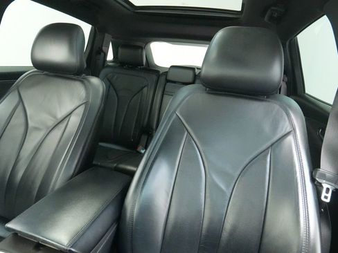 Used 2018 Lincoln MKX Select w/ Select Plus Package image 15