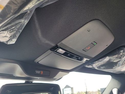 New 2025 Nissan Armada SL w/ Captain's Chari Seat Package image 30