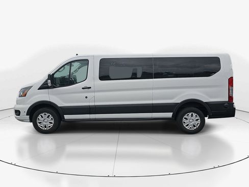 Used 2024 Ford Transit 350 XLT RWD image 6