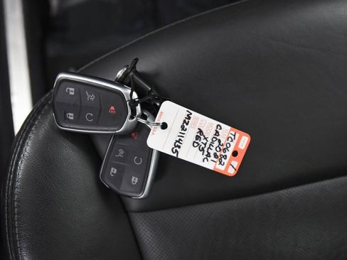 Used 2021 Cadillac XT5 Sportv w/ LPO, Floor Liner Package image 24