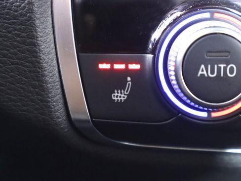 Used 2019 Audi A3 2.0T Premium image 21