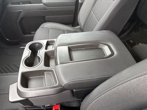 Used 2023 Chevrolet Silverado 1500 LT w/ Z71 Off-Road Package image 32