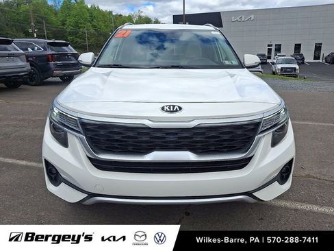 Used 2021 Kia Seltos EX AWD/4WD image 2