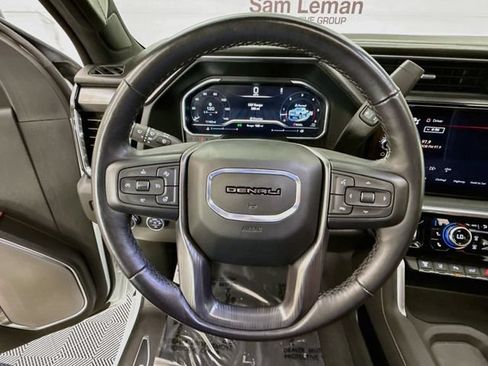 Used 2024 GMC Sierra 2500 Denali Ultimate w/ Max Trailering Package AWD/4WD image 12