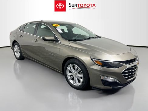 Used 2020 Chevrolet Malibu LT image 1