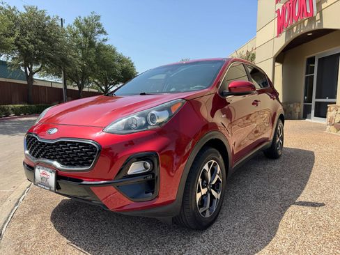 Used 2020 Kia Sportage LX AWD/4WD image 5