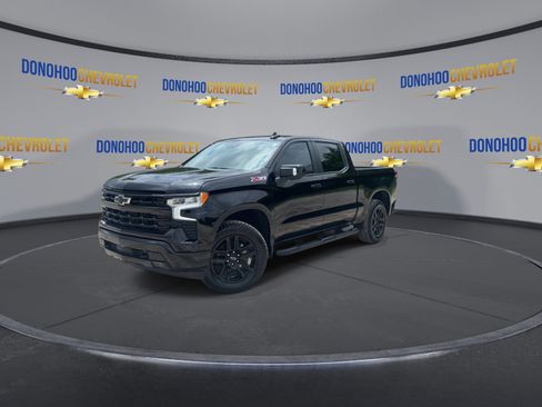 Used 2025 Chevrolet Silverado 1500 RST AWD/4WD image 4