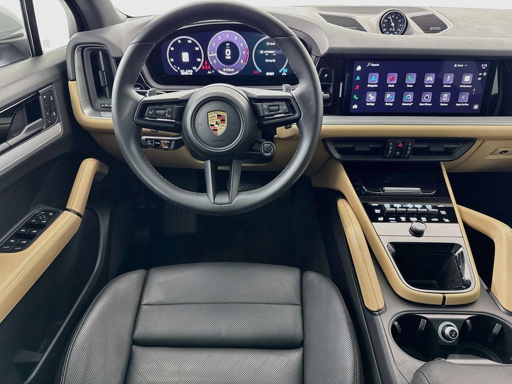 Certified 2024 Porsche Cayenne AWD/4WD image 25