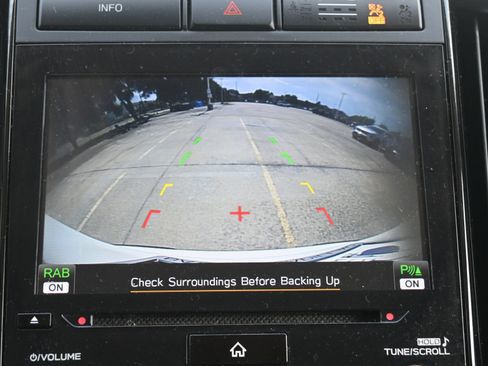 Used 2022 Subaru Ascent Onyx Edition AWD/4WD image 13