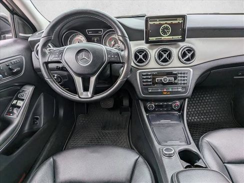 Used 2015 Mercedes-Benz GLA 250 image 15