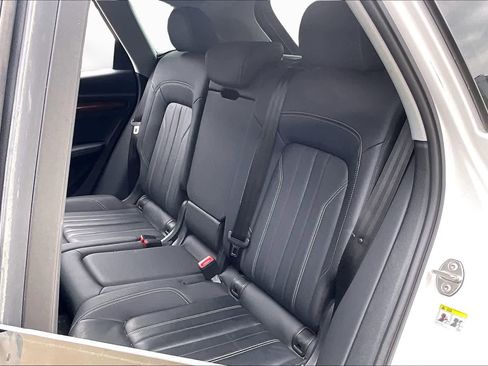 Used 2023 Audi Q5 2.0T Premium Plus w/ Premium Plus Package AWD/4WD image 20