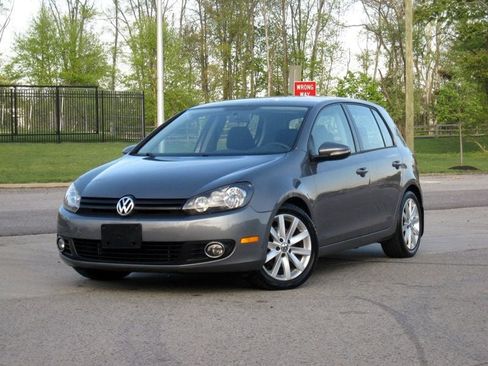 Used 2011 Volkswagen Golf TDI image 3