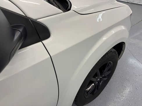 Used 2020 Dodge Journey SE w/ Blacktop Package FWD image 26