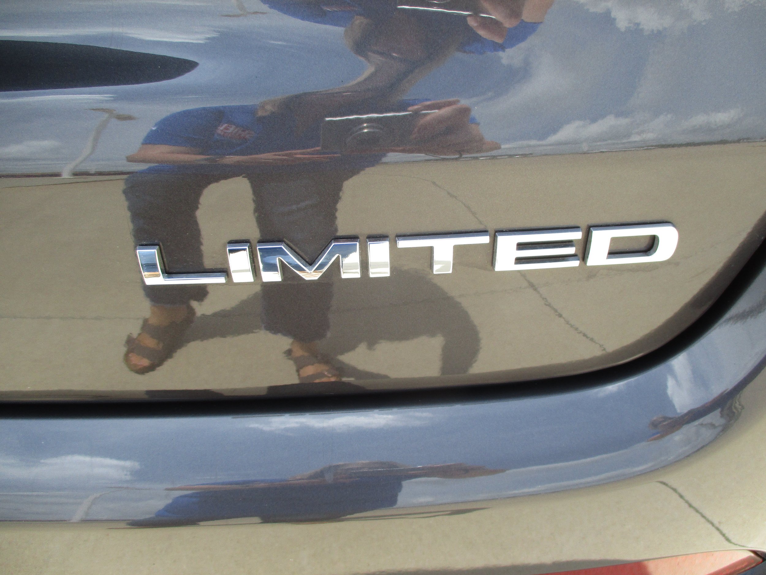 Used 2024 Jeep Compass Limited w/ Elite Group AWD/4WD image 6