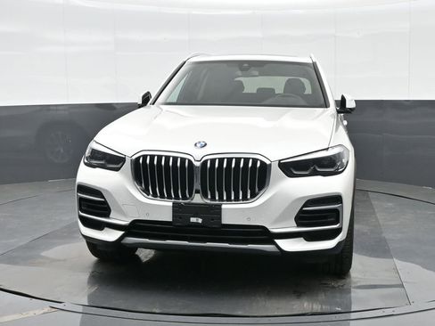 Used 2023 BMW X5 xDrive40i w/ Premium Package image 12