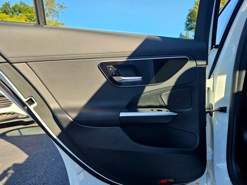 New 2025 Mercedes-Benz C 300 4MATIC Sedan image 25