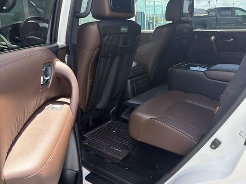 Used 2023 Nissan Armada Platinum w/ Captain's Chairs Package AWD/4WD image 16