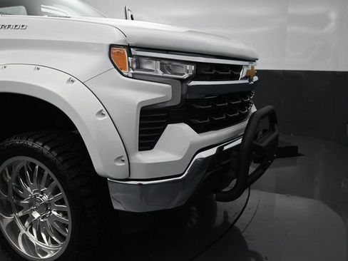 Used 2025 Chevrolet Silverado 1500 LT w/ Protection Package AWD/4WD image 34