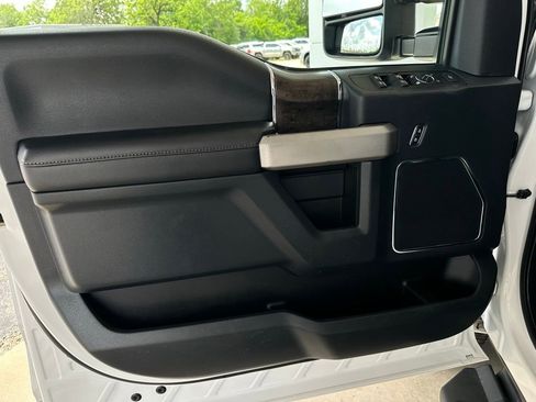 Used 2022 Ford F250 Lariat w/ Chrome Package AWD/4WD image 10