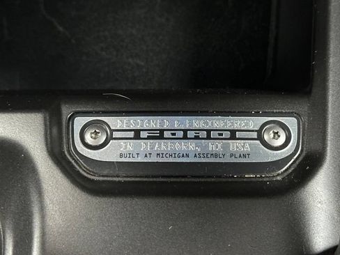 Used 2023 Ford Bronco Badlands w/ Sasquatch Package AWD/4WD image 38