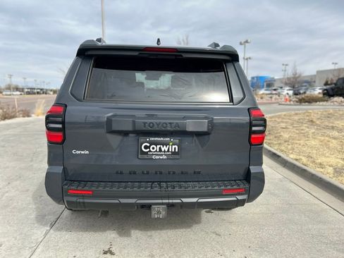 Used 2025 Toyota 4Runner SR5 image 7