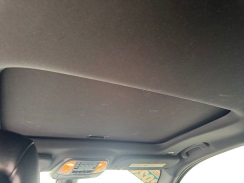 Used 2020 Jeep Grand Cherokee Altitude image 11