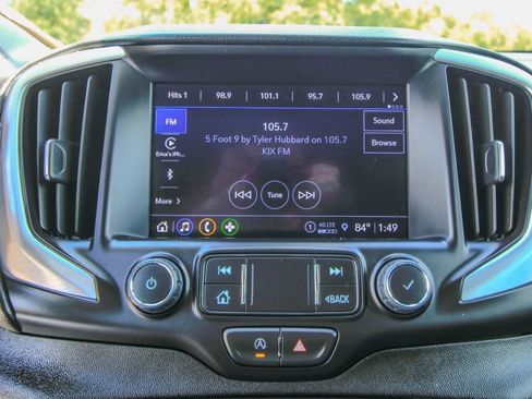 Used 2023 GMC Terrain SLT image 24