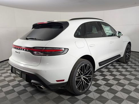 New 2026 Porsche Macan S image 7