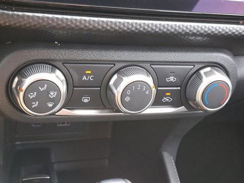 Certified 2024 Nissan Kicks SV image 16