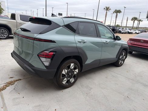 Used 2024 Hyundai Kona SEL image 5