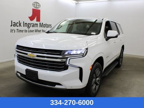 Used 2022 Chevrolet Tahoe LT w/ LT Signature Package RWD image 1
