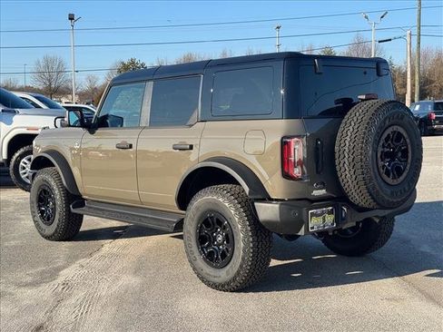 New 2025 Ford Bronco Outer Banks w/ Sasquatch Package image 5