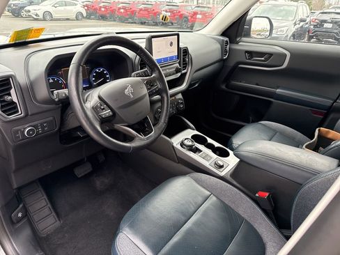 Used 2021 Ford Bronco Sport Outer Banks image 6