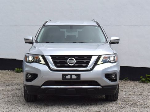 Used 2019 Nissan Pathfinder SL image 7