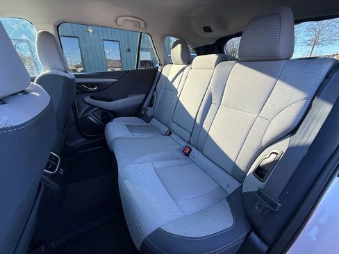 Used 2025 Subaru Outback Premium image 25