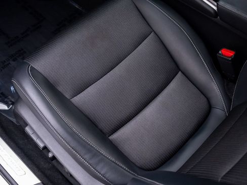 Used 2018 Honda Accord Sport image 15