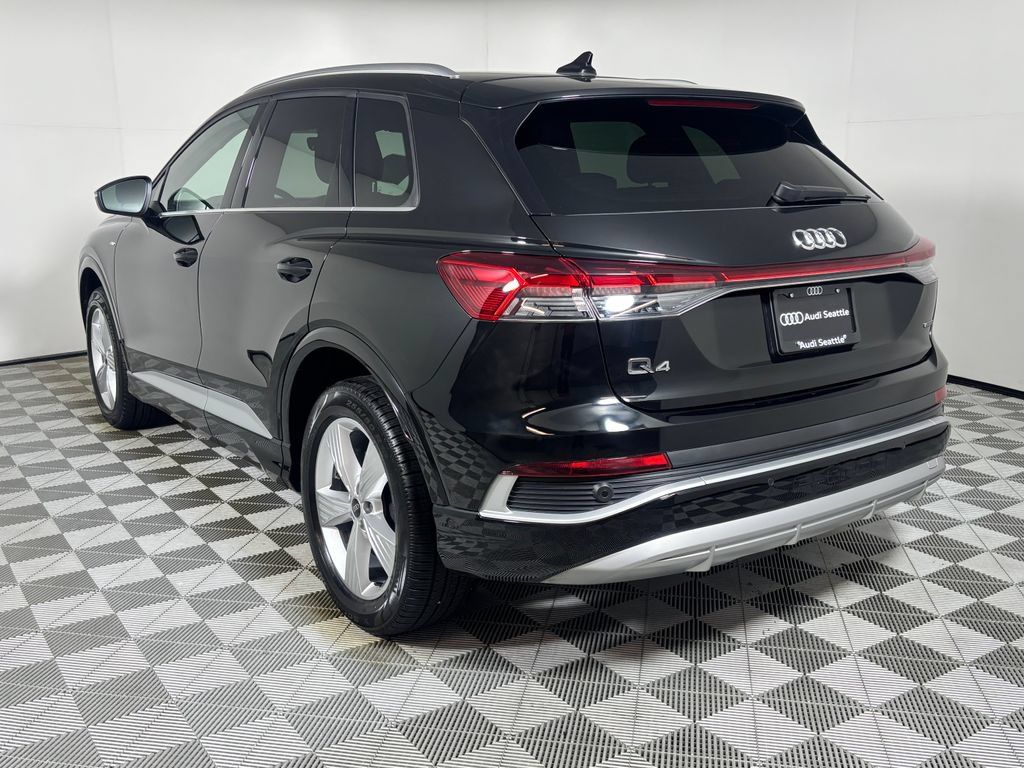 Used 2023 Audi Q4 e-tron Premium Plus AWD/4WD image 5